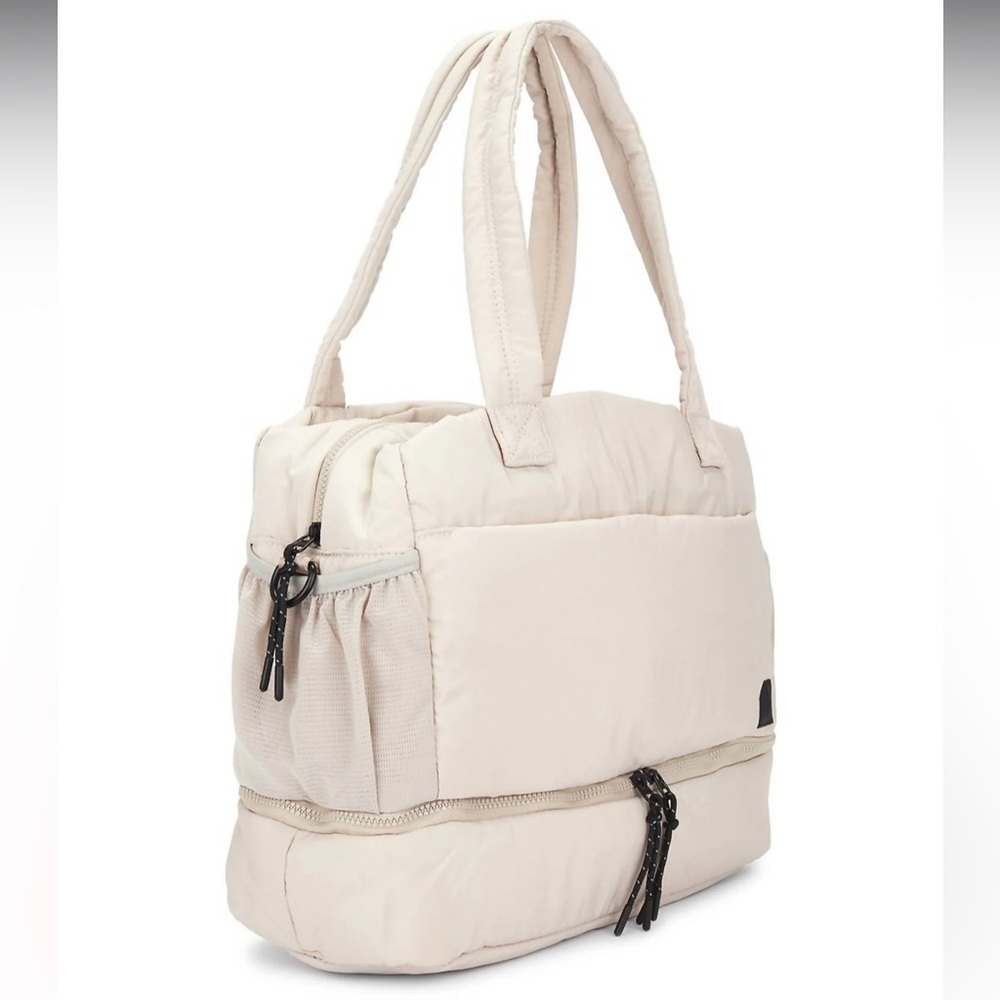 Free People Cream MVP Duffle Bag - Picture 3 of 11